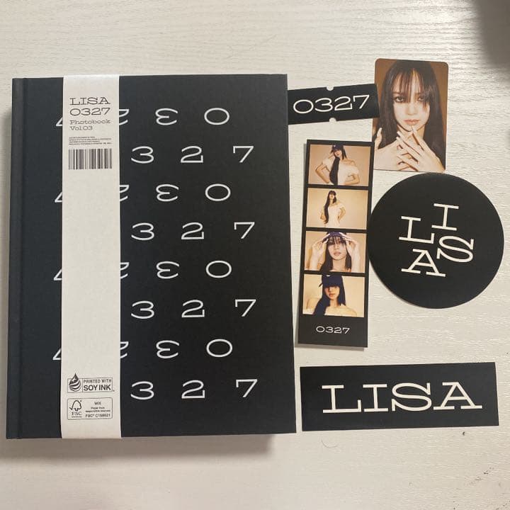 BLACKPINK リサ　フォトブック　直筆サイン入り　0327 VOL.3