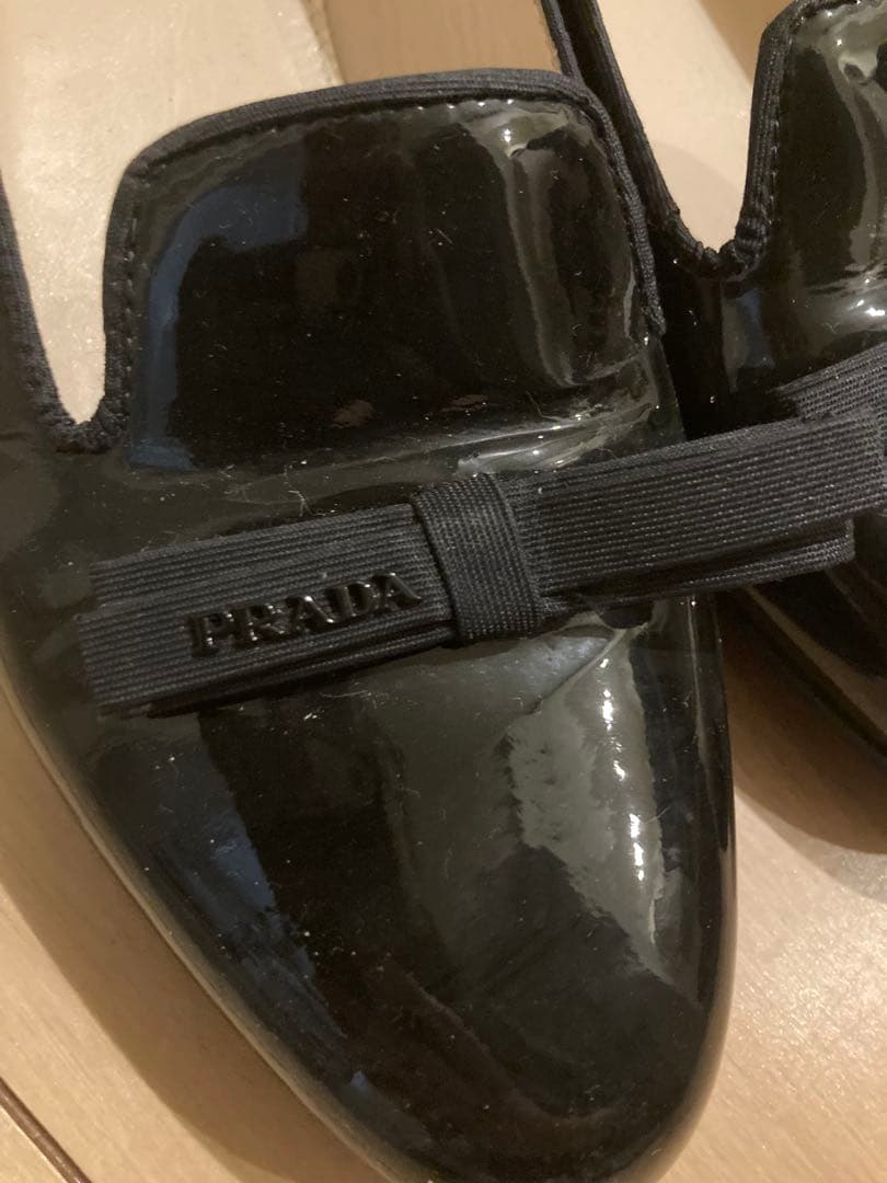 箱無し　美品　PRADAプラダ　フラットシューズ　パンプス　リボン　ブラック 黒