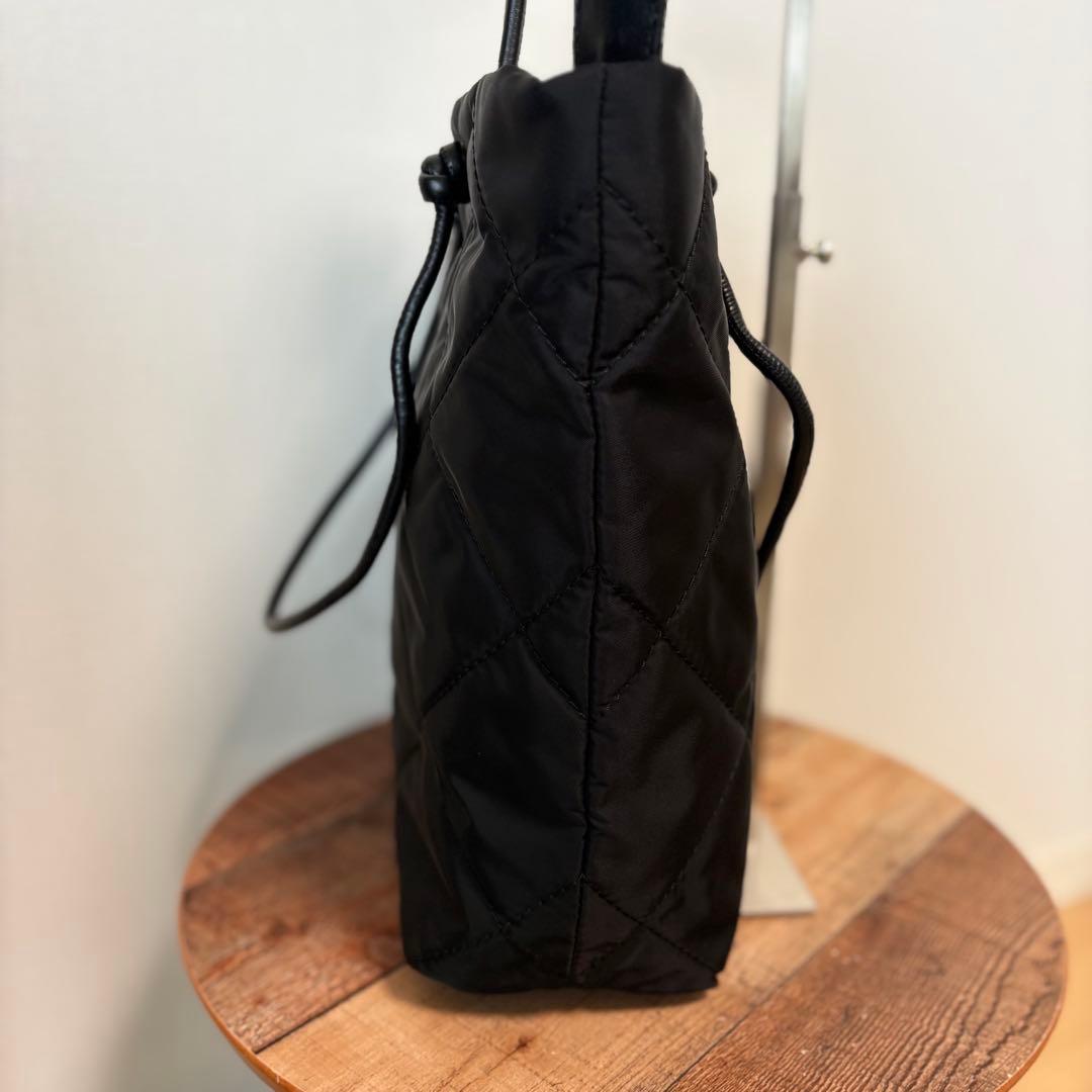 GIANNI CHIARINI キルティング ナイロントートバッグ ブラック