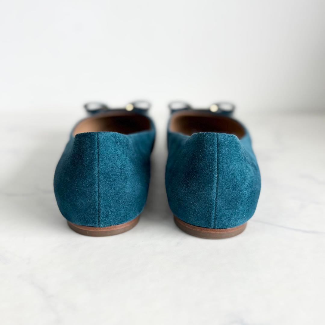 極美品 フェラガモ 6D ヴァリナ ヴァラリボン フラットパンプス グリーン 金