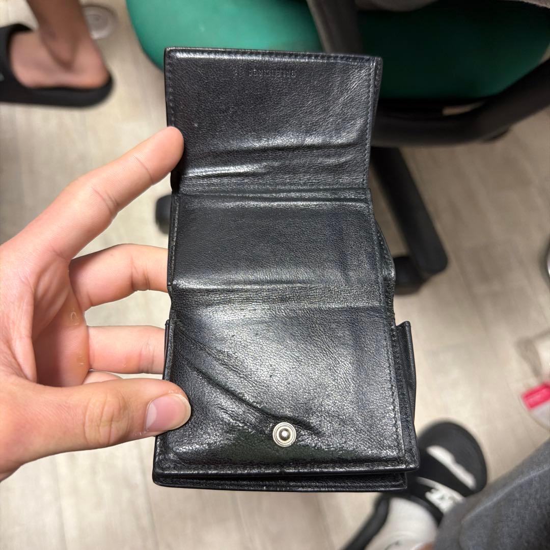 BALENCIAGA 三つ折り財布 ブラック　　 お値下げ可能です‼️