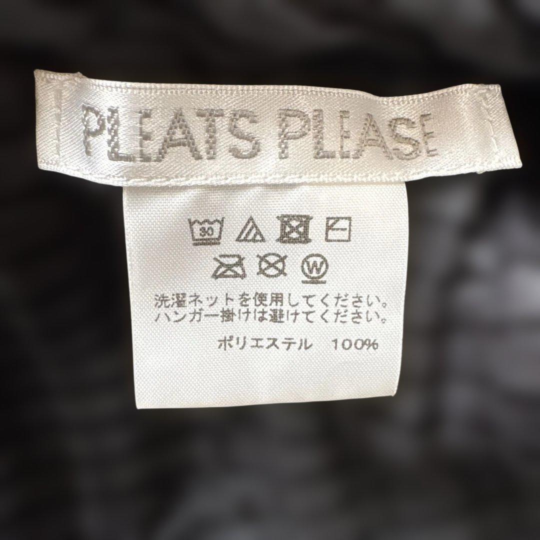 イッセイミヤケ　プリーツプリーズチュニック黒色