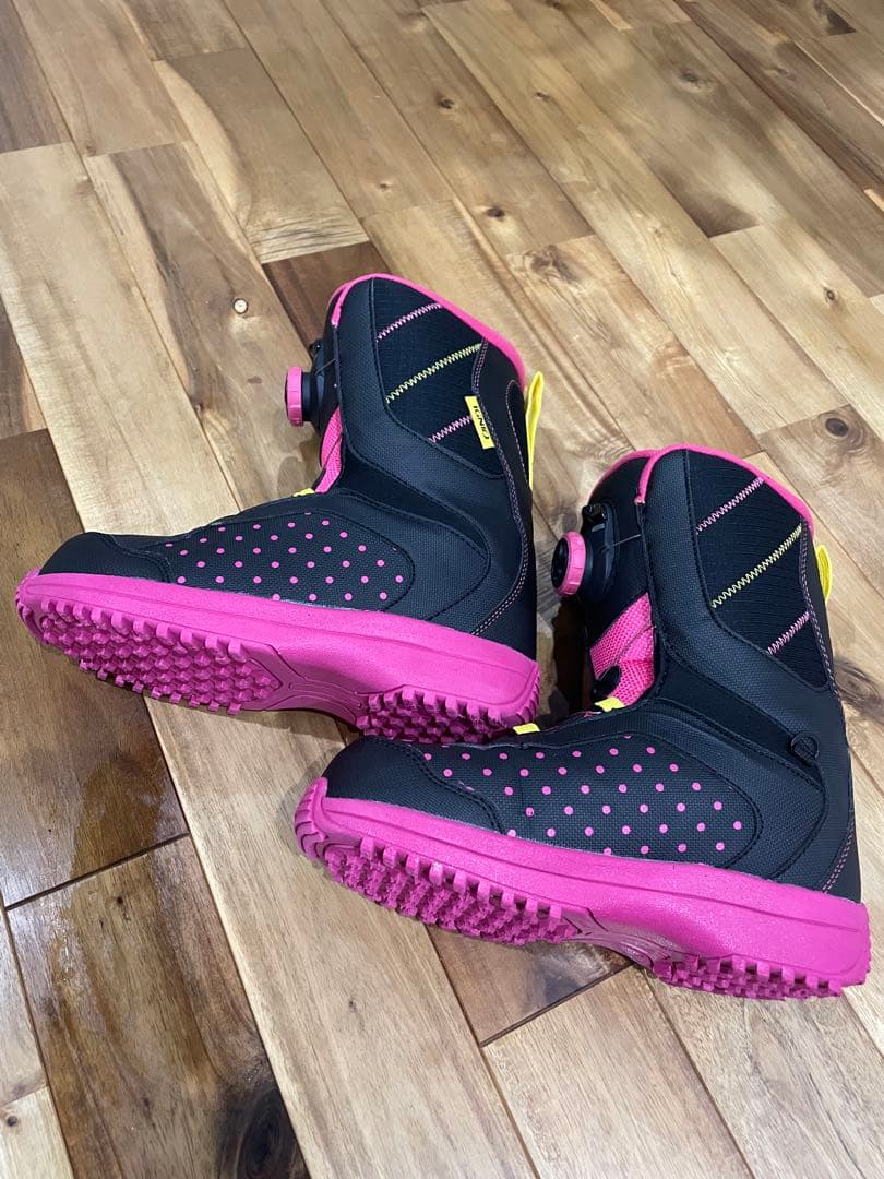 ［美品］スノーボードボアブーツ ブラック＆ピンク/24cm