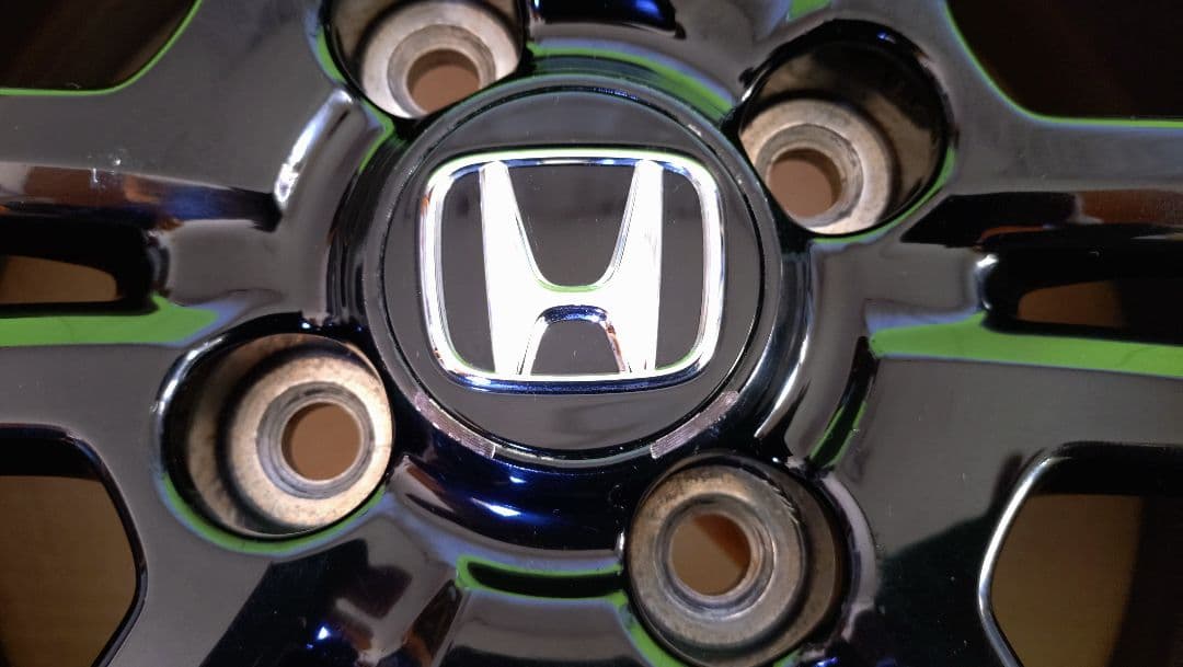 ②CUBE【中古・美品】ホンダ N-BOX ブラックスタイル 2本