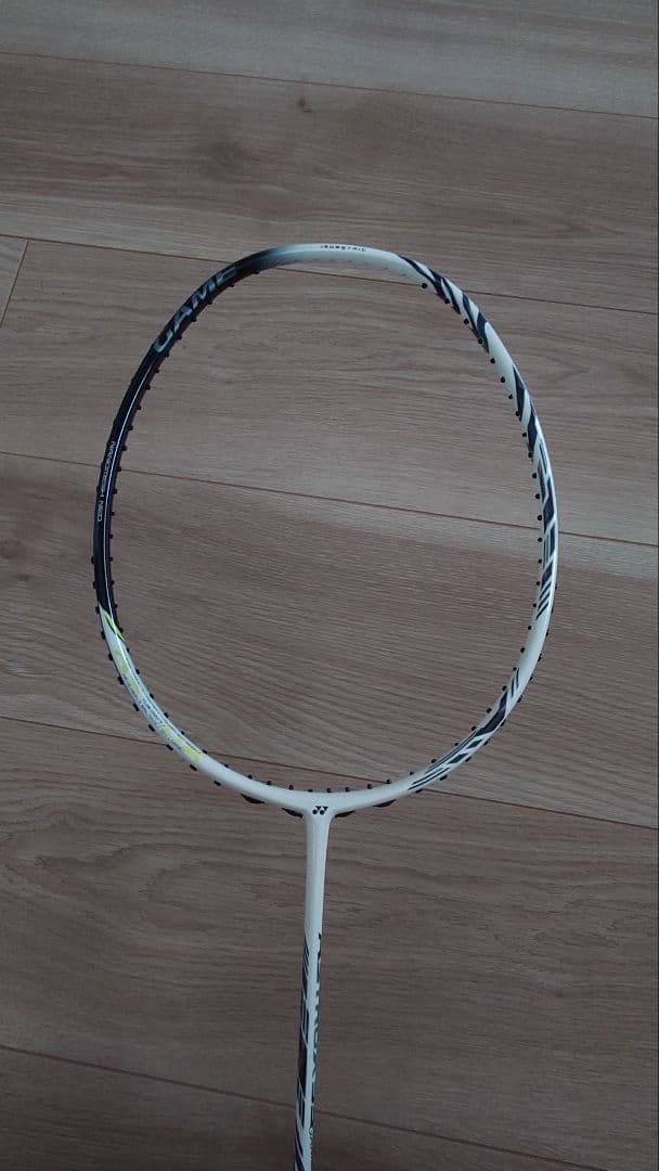 YONEX　ASTROX９９GAME　4UG6