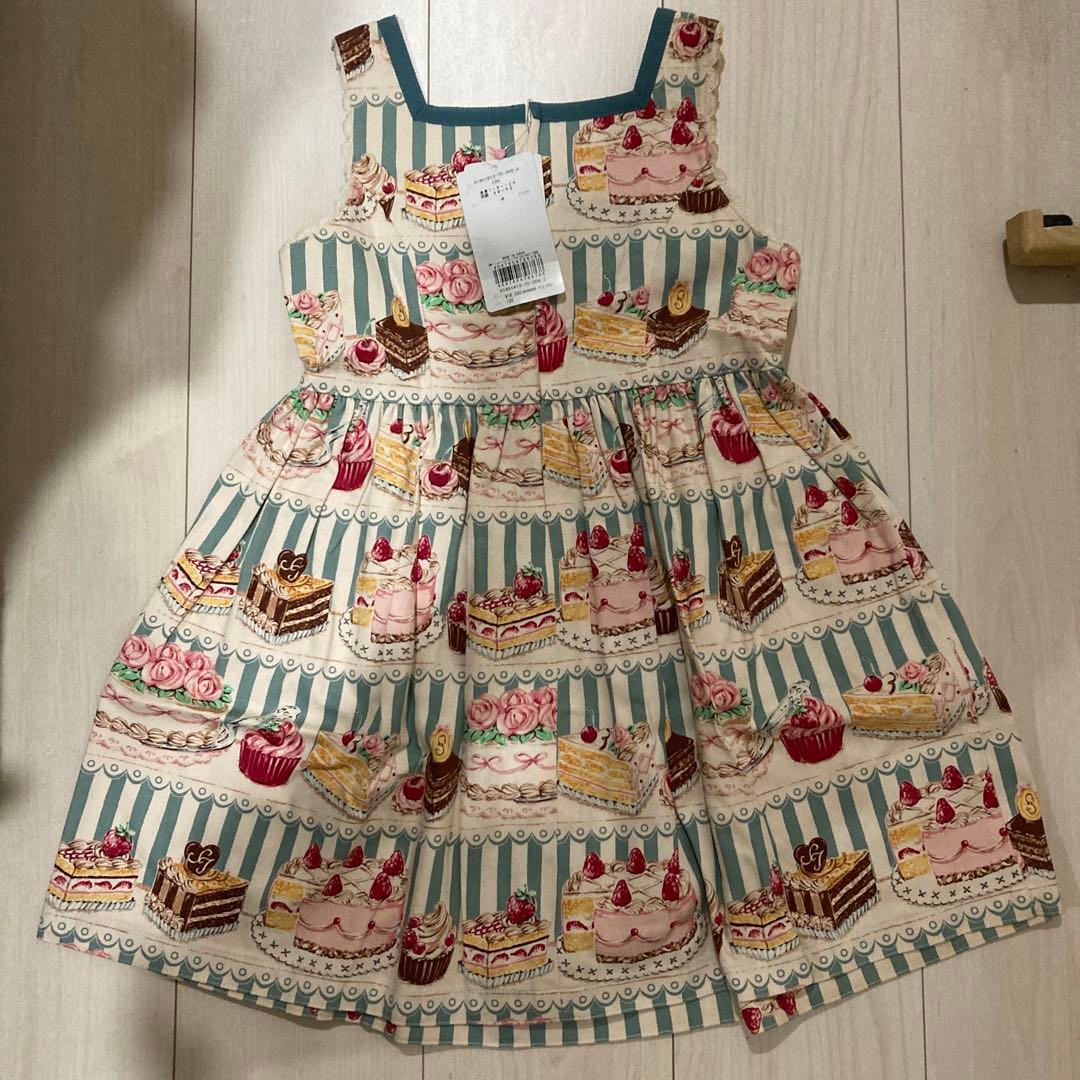 ベリーですシャリーテンプルワンピースタグ付き新品、未使用