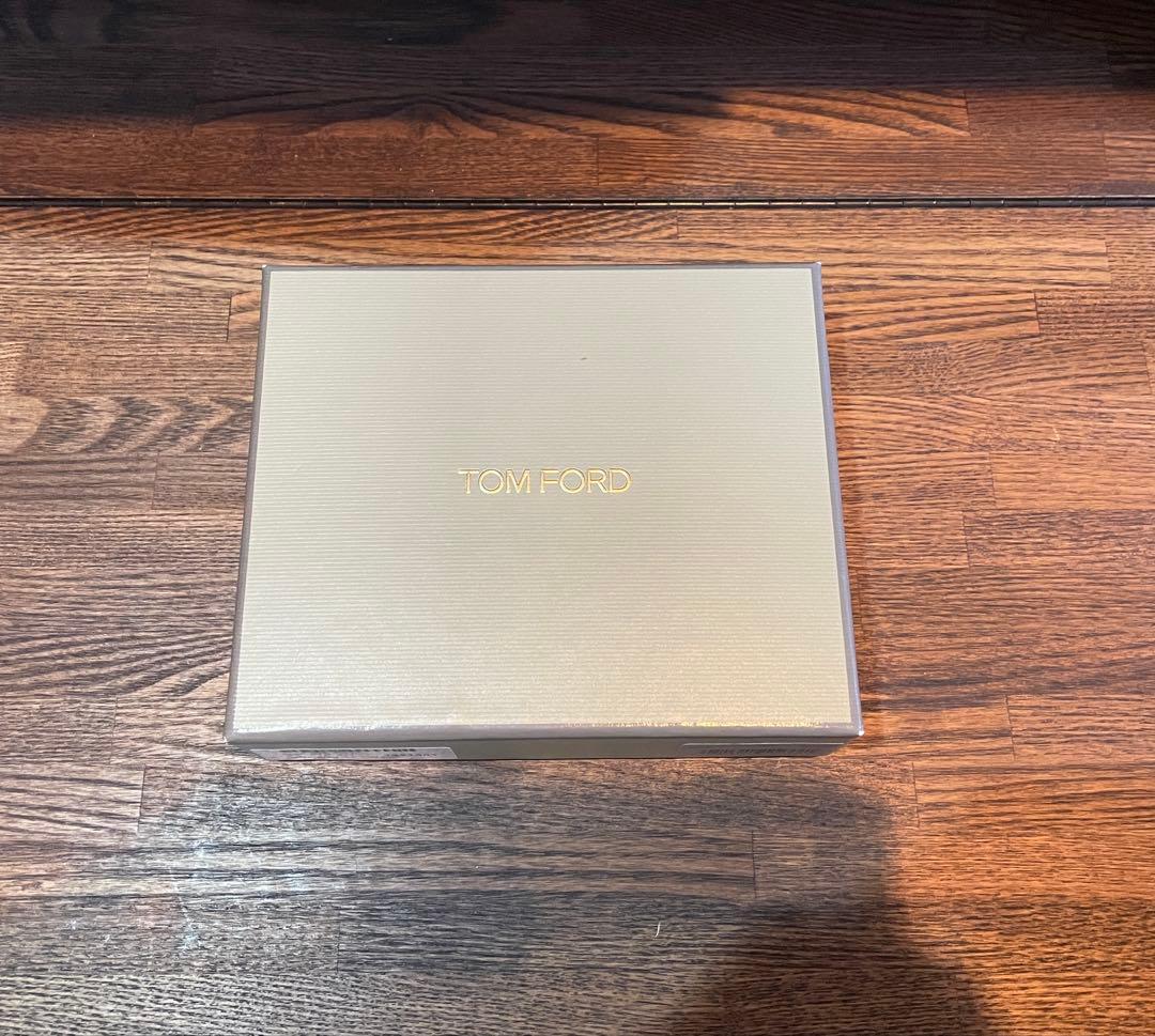 m*o様 トムフォード スマートフォンカバー tomford iPhone ケー