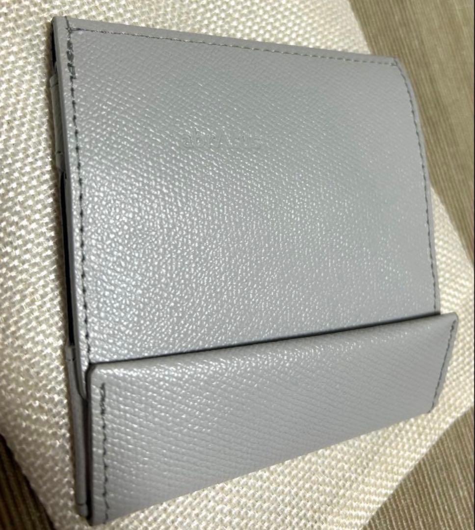 abrAsus ライトグレー レザー 薄い財布