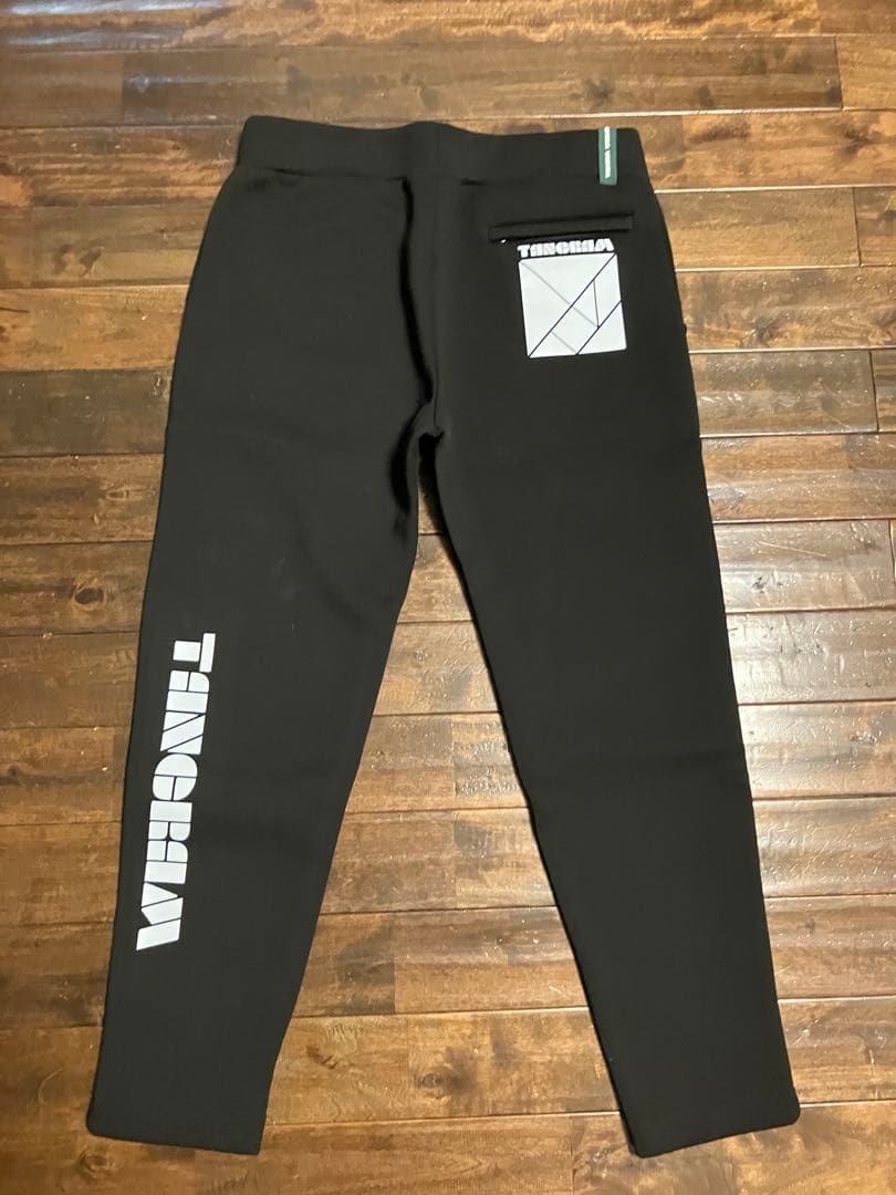 最終価格　TANGRAM ダンボールニットパンツ　Lサイズ