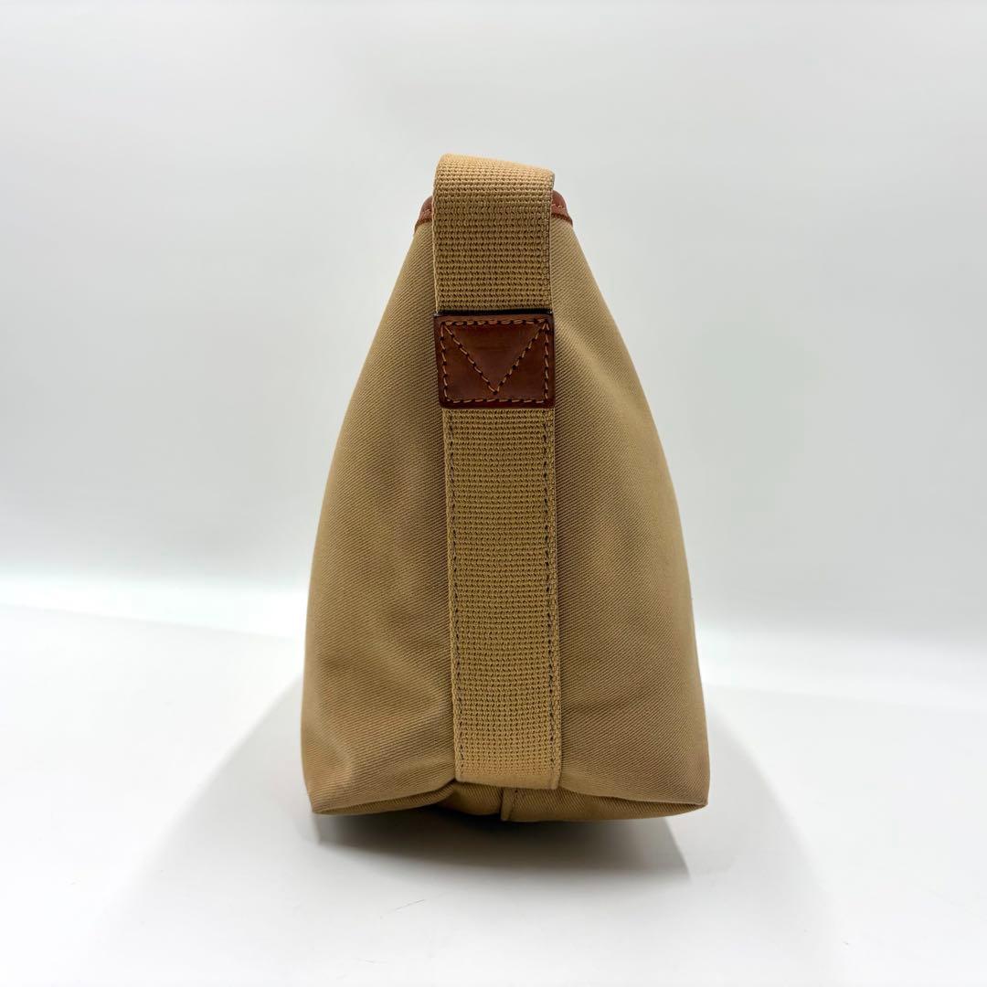 BRADY ブレディー キンロスミニ ショルダーバッグ カーキ ベージュ