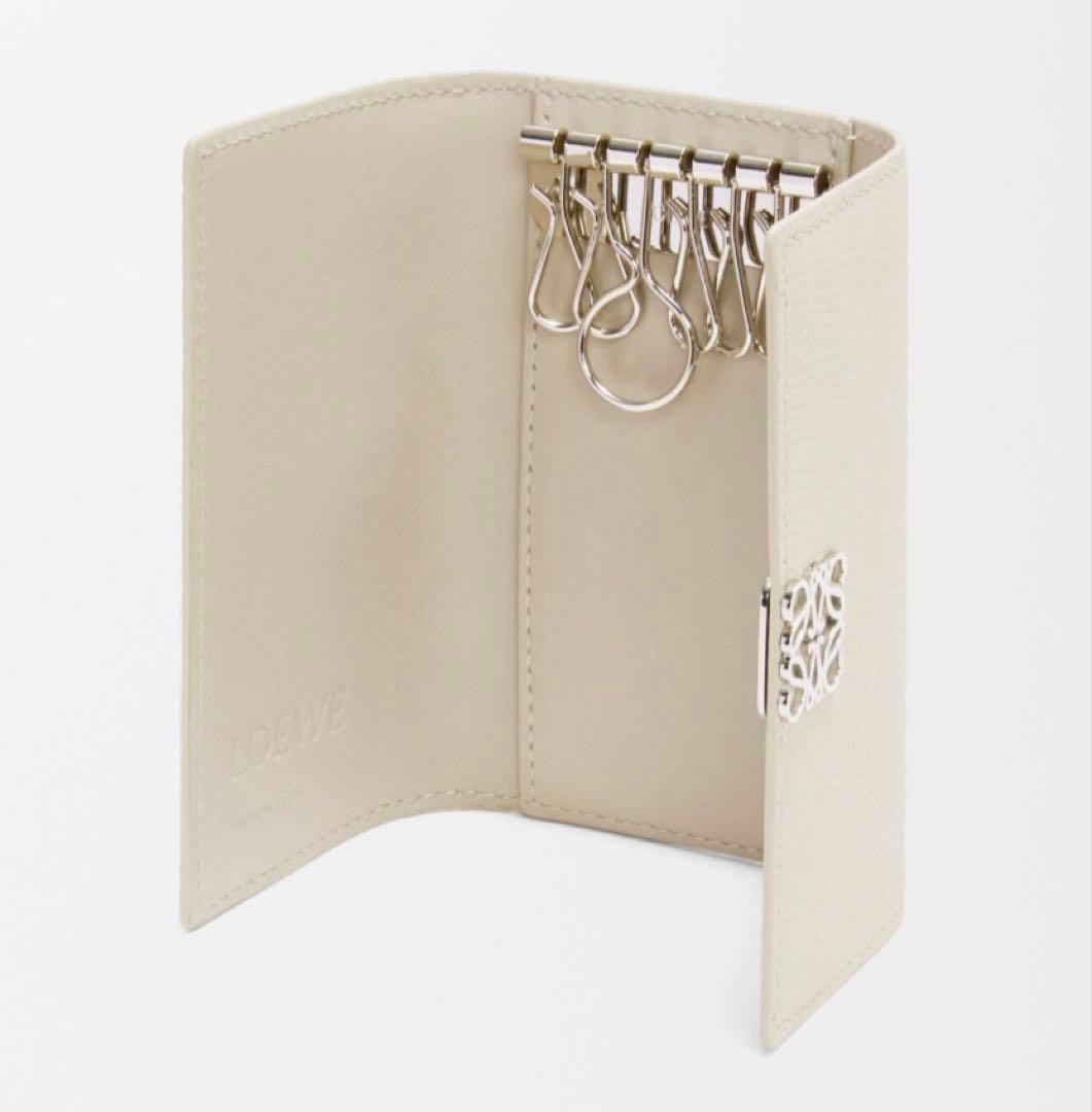 【新品未使用】LOEWE アナグラムキーケース　６連