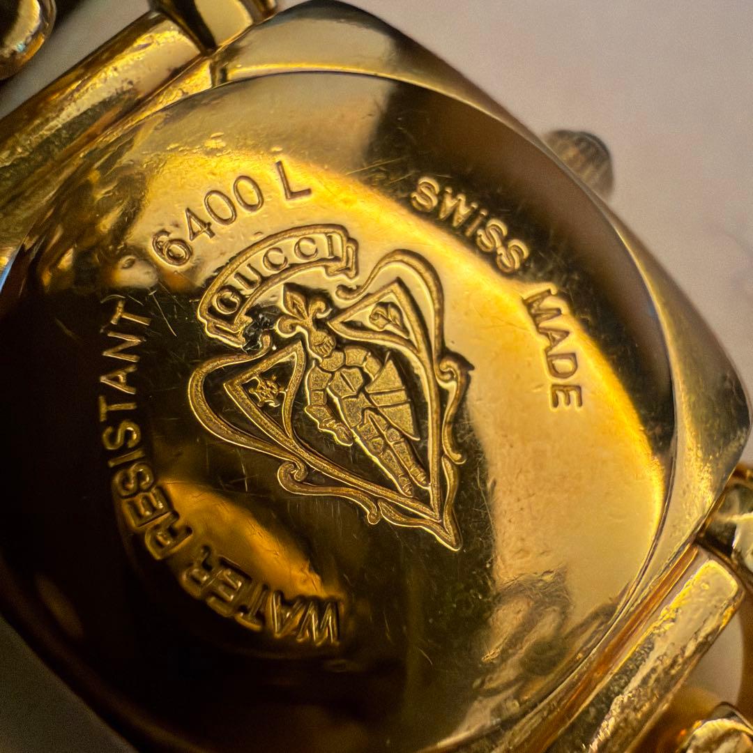GUCCI 稼動品 6400L クォーツ腕時計 シェル文字盤 ゴールド