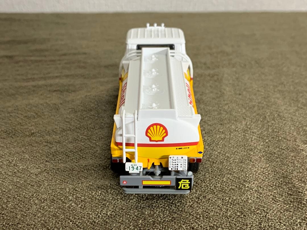 トミカリミテッドヴィンテージ LV-N49a 日野KB314型タンクローリー