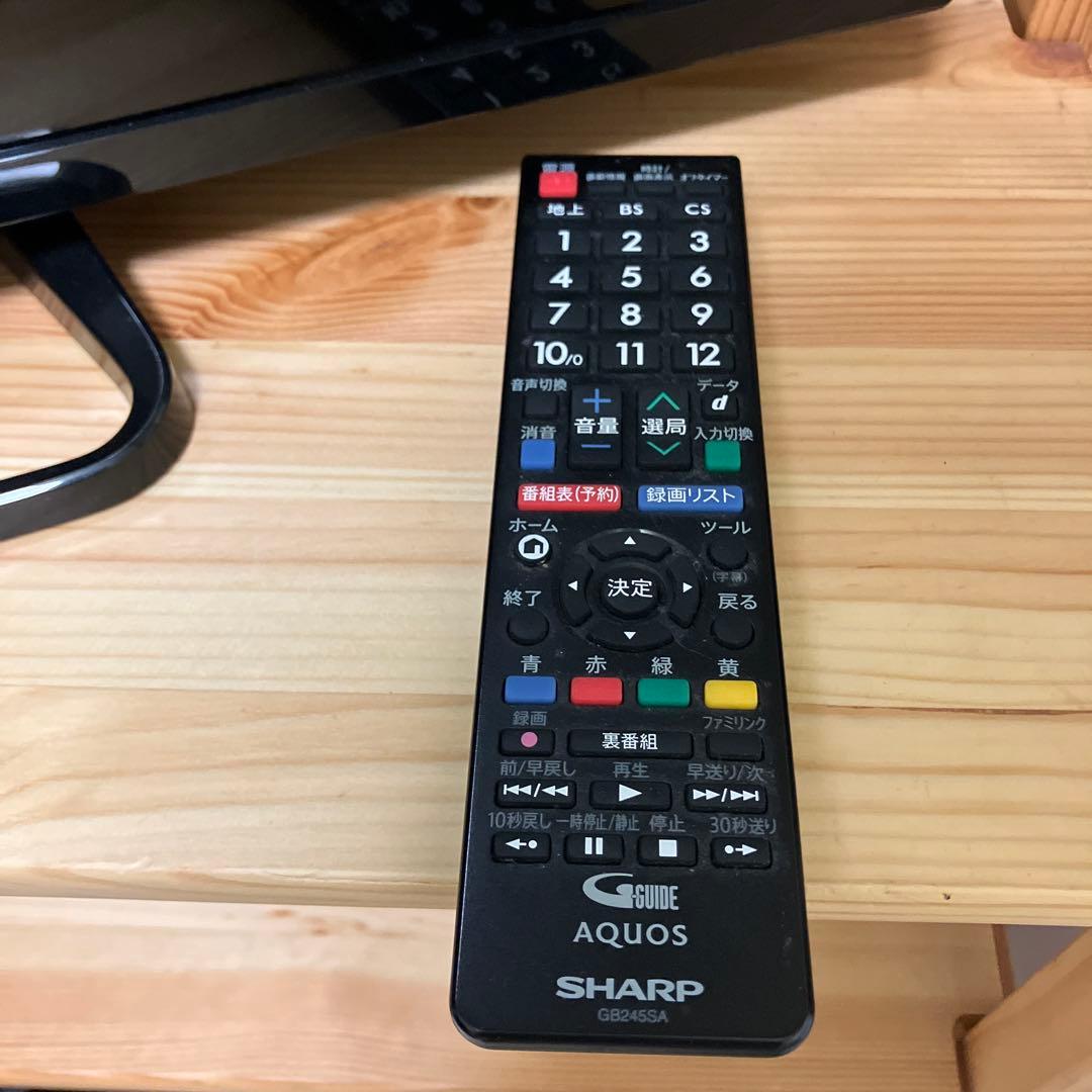 シャープ　AQUOS 32インチ テレビ