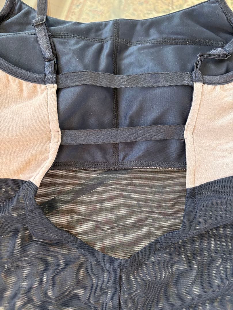 【ほぼ未使用】ヨガウェアセット ブラック・ホワイト・グレー