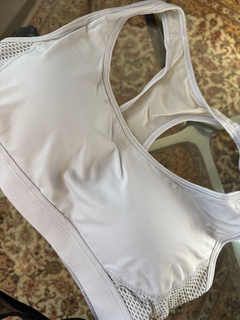 【ほぼ未使用】ヨガウェアセット ブラック・ホワイト・グレー