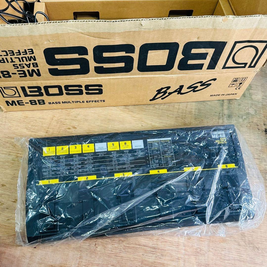 BOSS ME-8B ベースエフェクター 未使用品