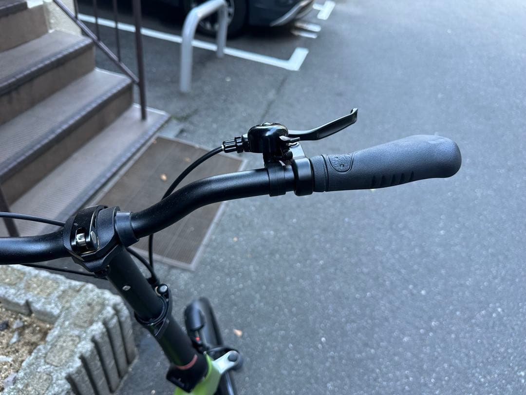 【チュオン】折りたたみ電動アシスト自転車 （匿名配送）