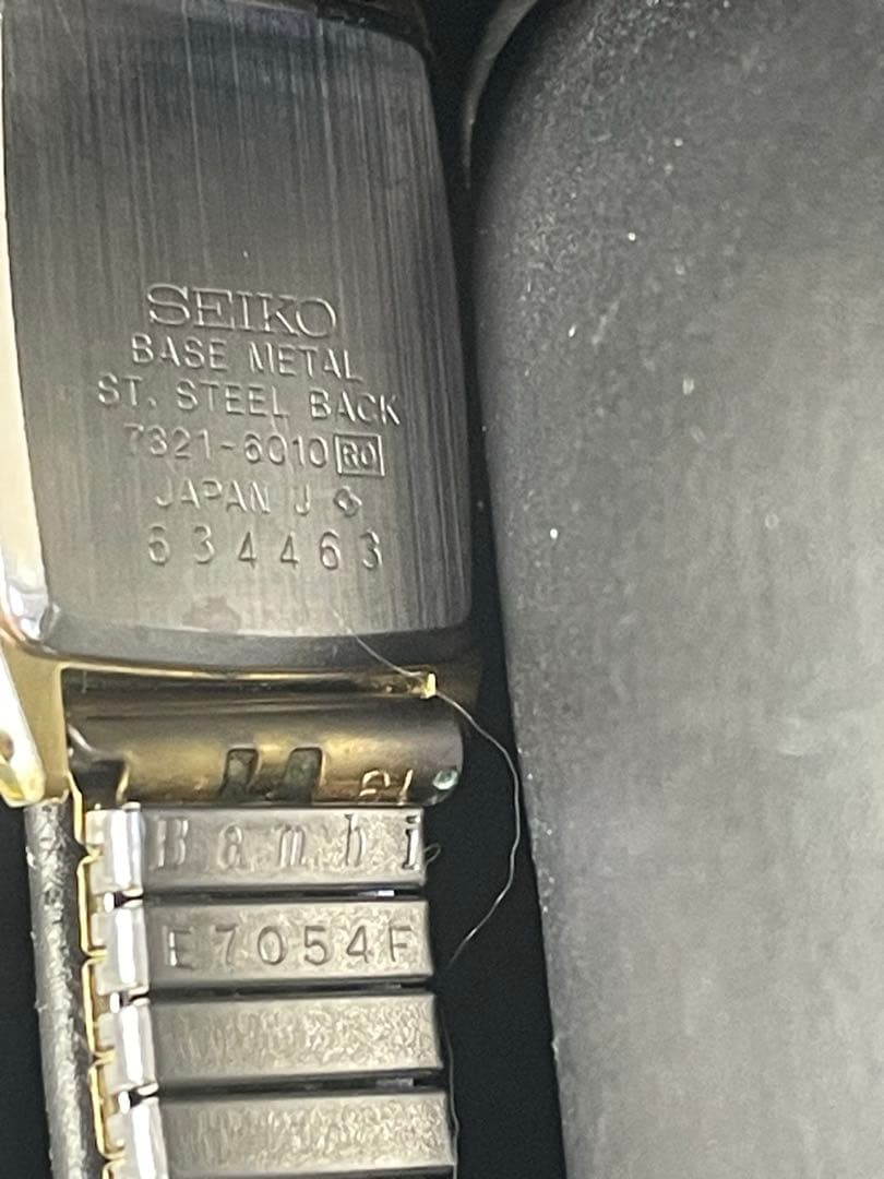 美品　稼働/良品SEIKO セイコー クオーツ 7321-6010 ゴールド