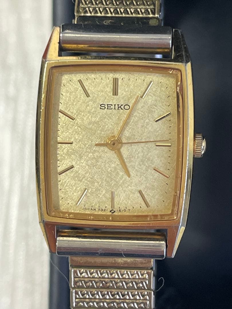 美品　稼働/良品SEIKO セイコー クオーツ 7321-6010 ゴールド