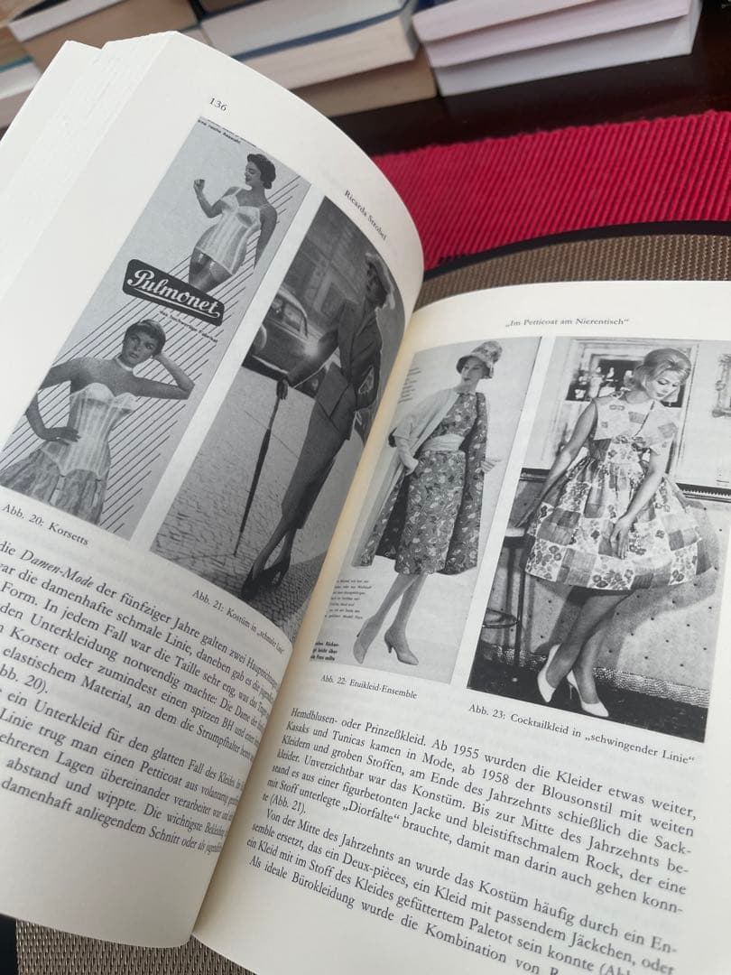 洋書 Die Kultur der 50er Jahre