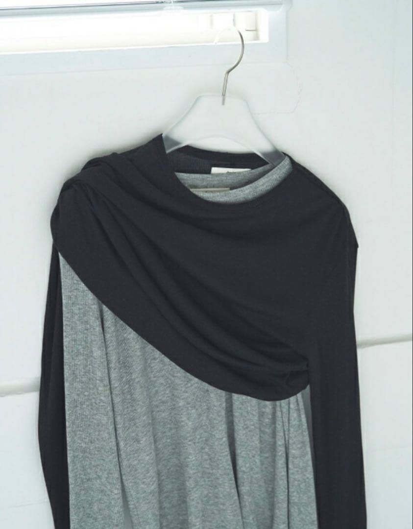 anuke アンヌーク レイヤードシアーロングTシャツ ネイビー