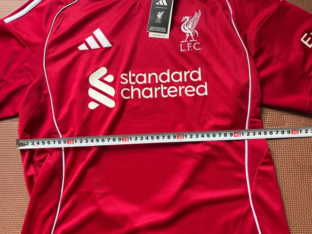 新品タグ付 リバプールFC adidas 定価13200円 ユニ　正規品
