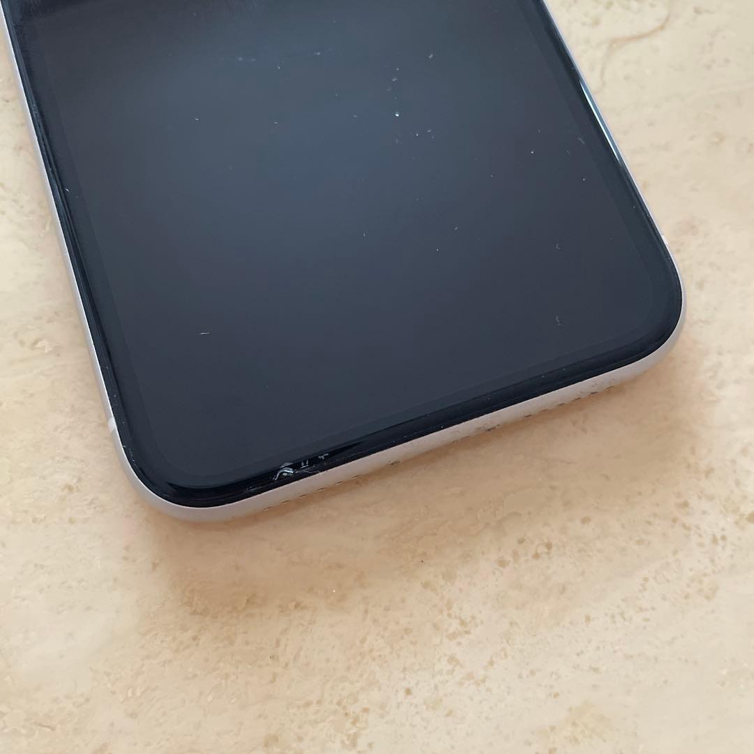 pinku*c 様⭐︎Apple iPhone 11 64GB本体＆ケースフィルム