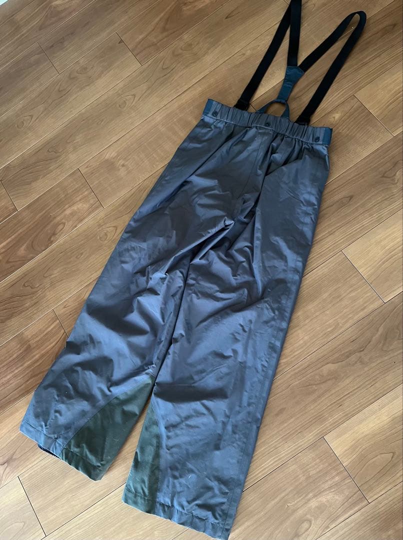 スキーウェア150・ニット帽　モンベル　手袋おまけ