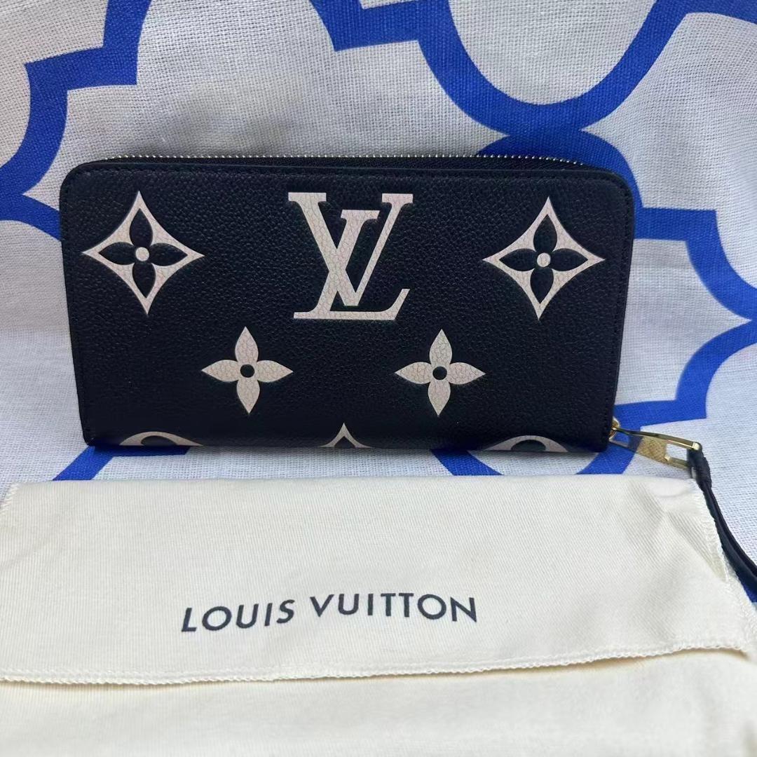 モノグラムバイカラー　ジッピーウォレット