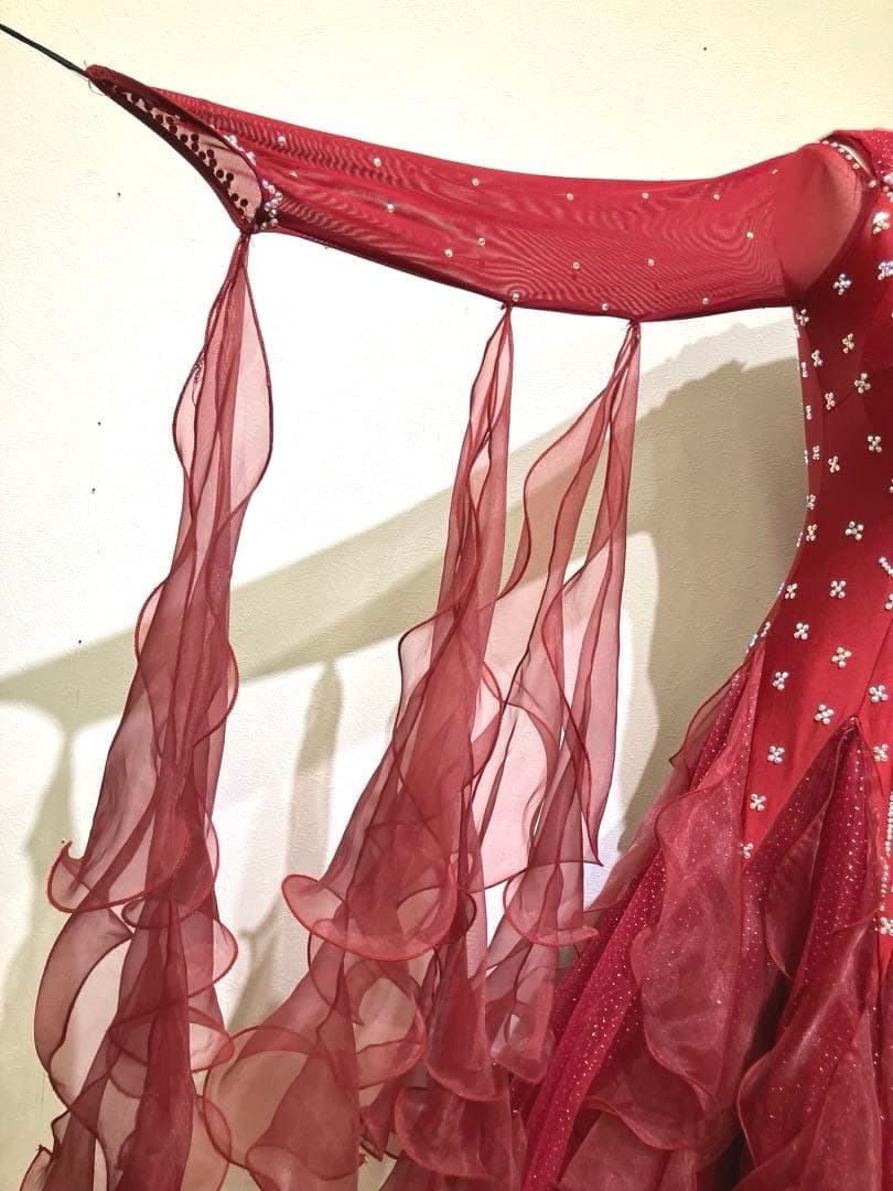 社交ダンス　スタンダードドレス　モダンドレス　赤　スパンコール