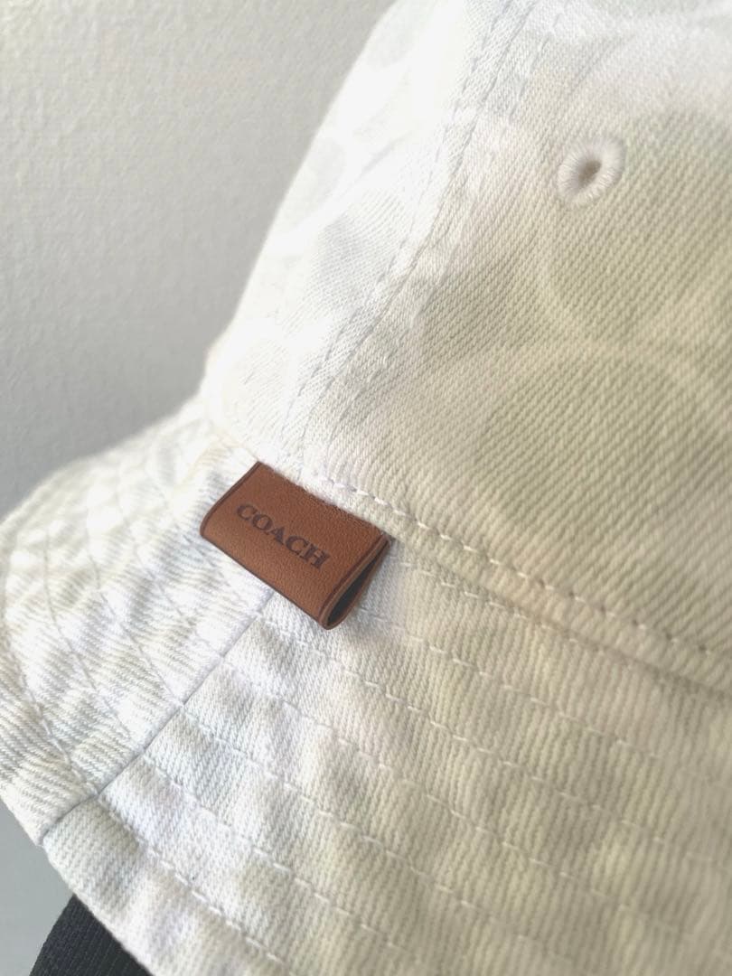 ★新品未使用 COACH バケットハット 白