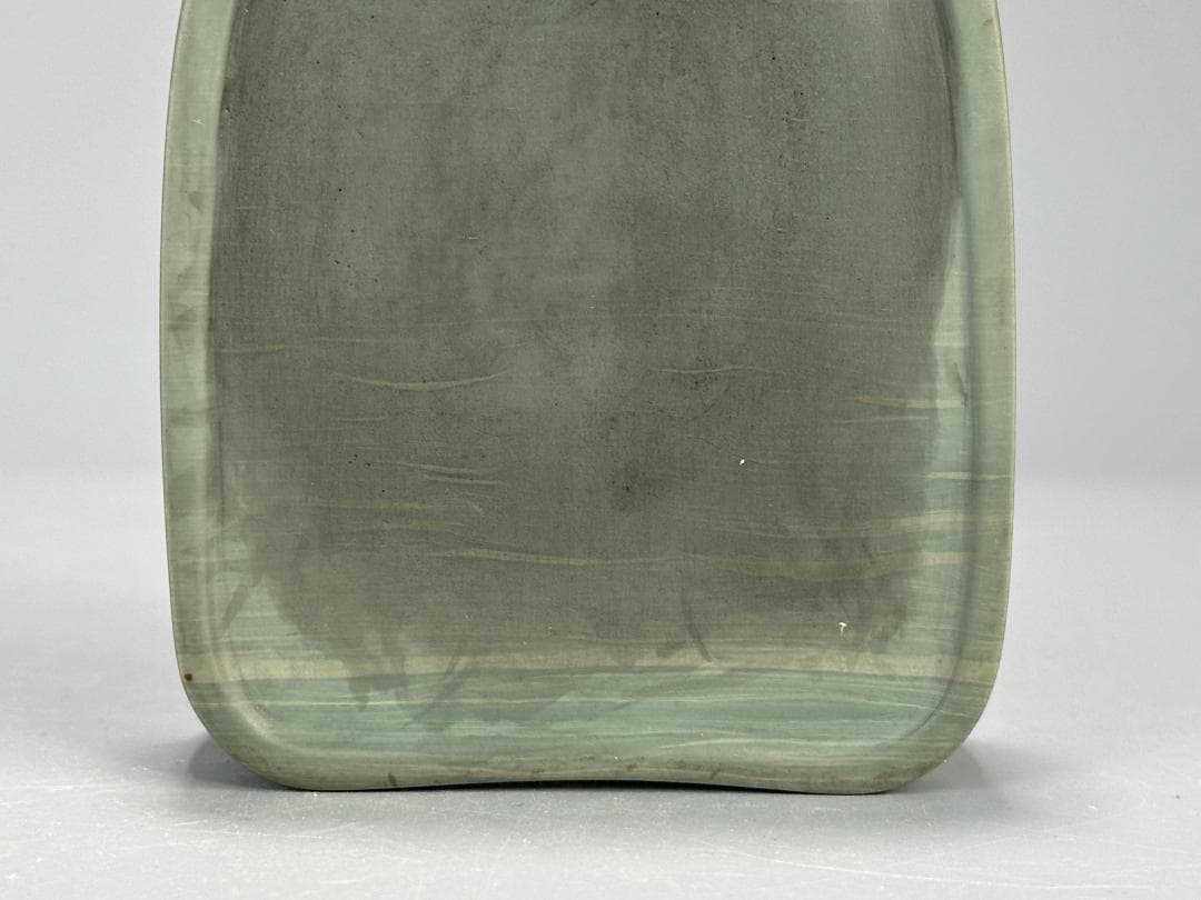 書道具　文房具　硯　緑端渓　旧蔵在銘　時代硯　唐木共箱