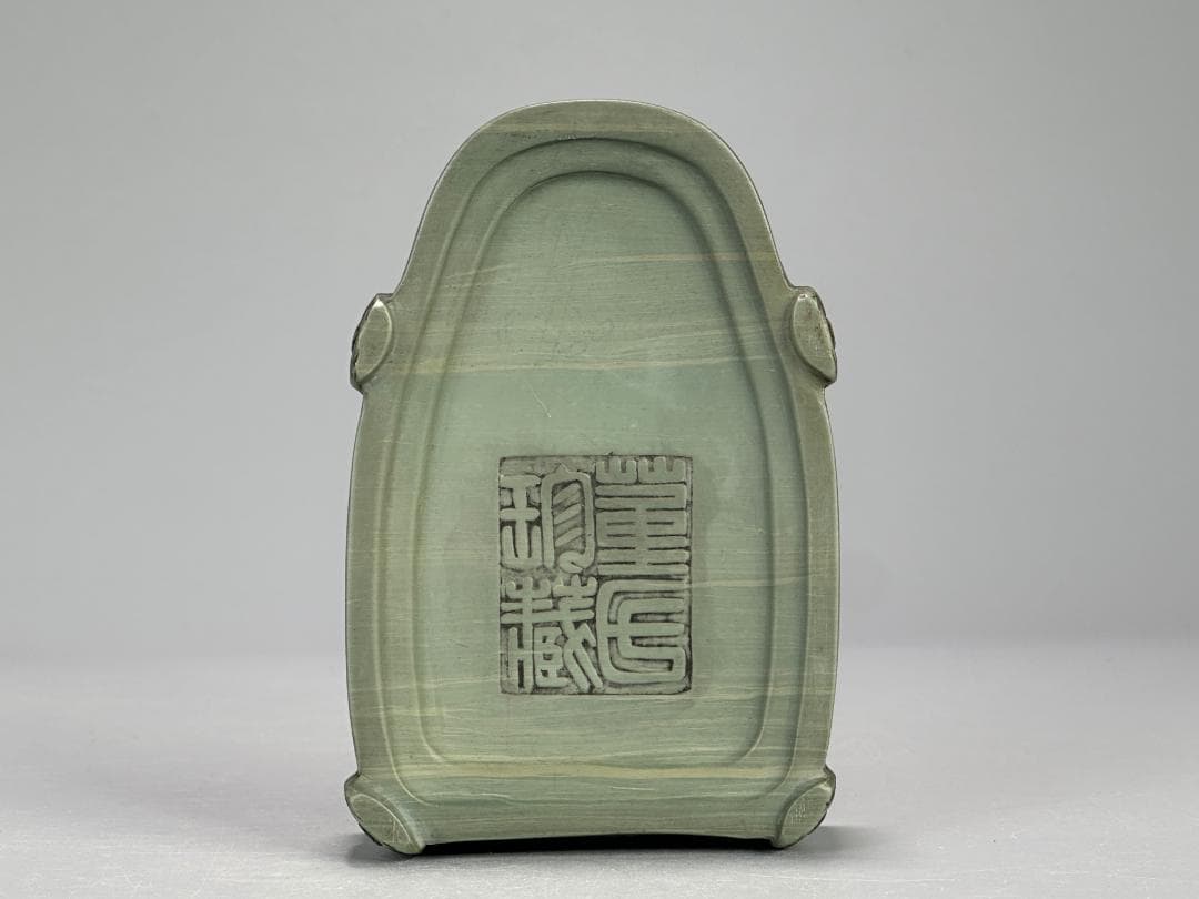 書道具　文房具　硯　緑端渓　旧蔵在銘　時代硯　唐木共箱