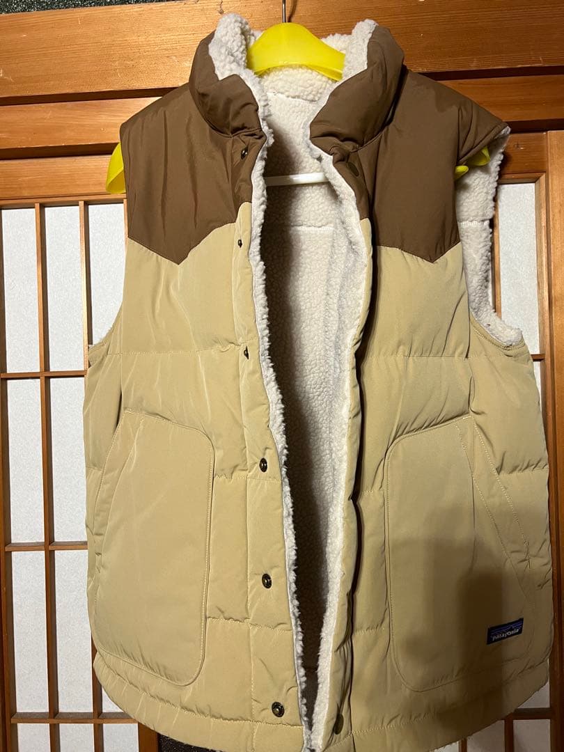 パタゴニア　リバーシブル　ビビー　ダウン　ベスト　patagonia