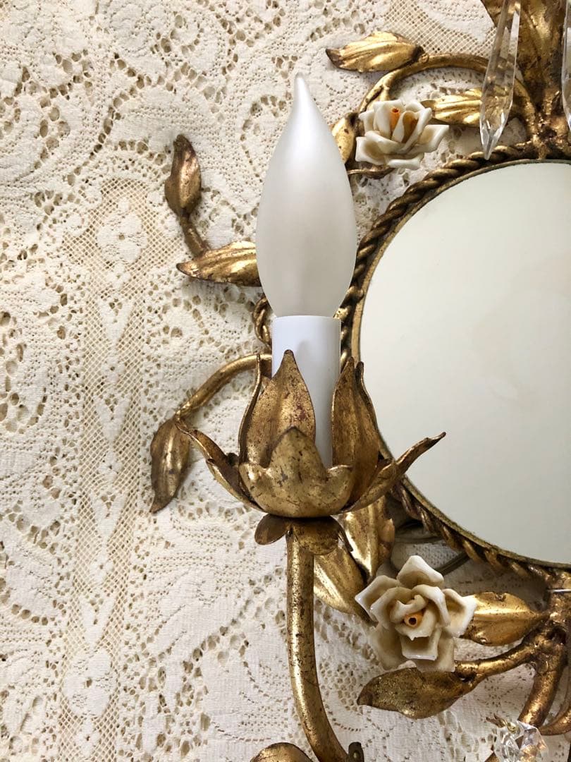 再再値下　豪華　ヴィンテージITALY 薔薇&クリスタル装飾♪燭台ランプ付壁掛鏡