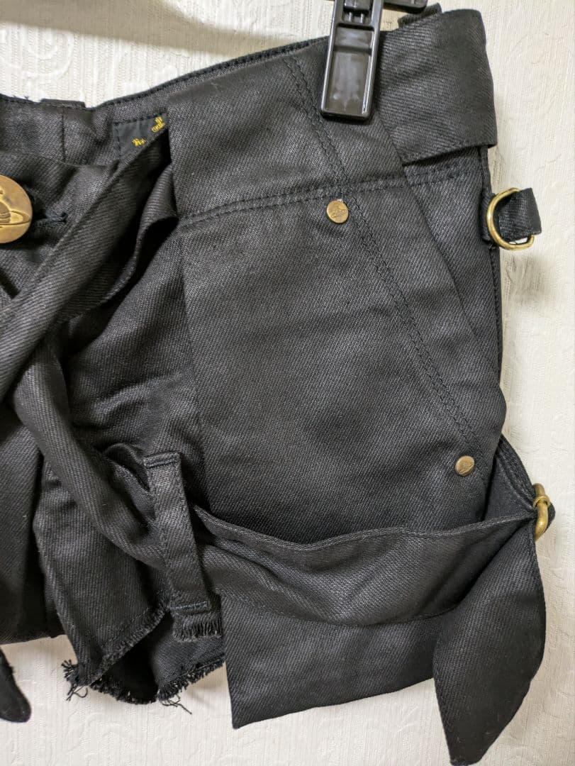 ヴィヴィアンウエストウッドLee BONDAGE ショートパンツ