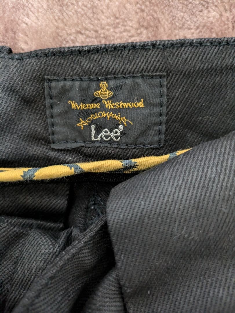 ヴィヴィアンウエストウッドLee BONDAGE ショートパンツ