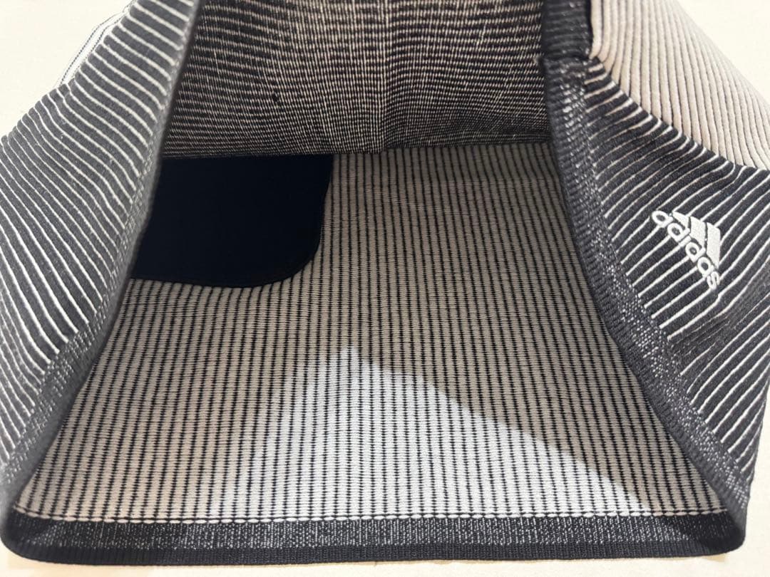 値下げ‼️極美品✨adidas ジップニットパーカー＆ニットスカートセット