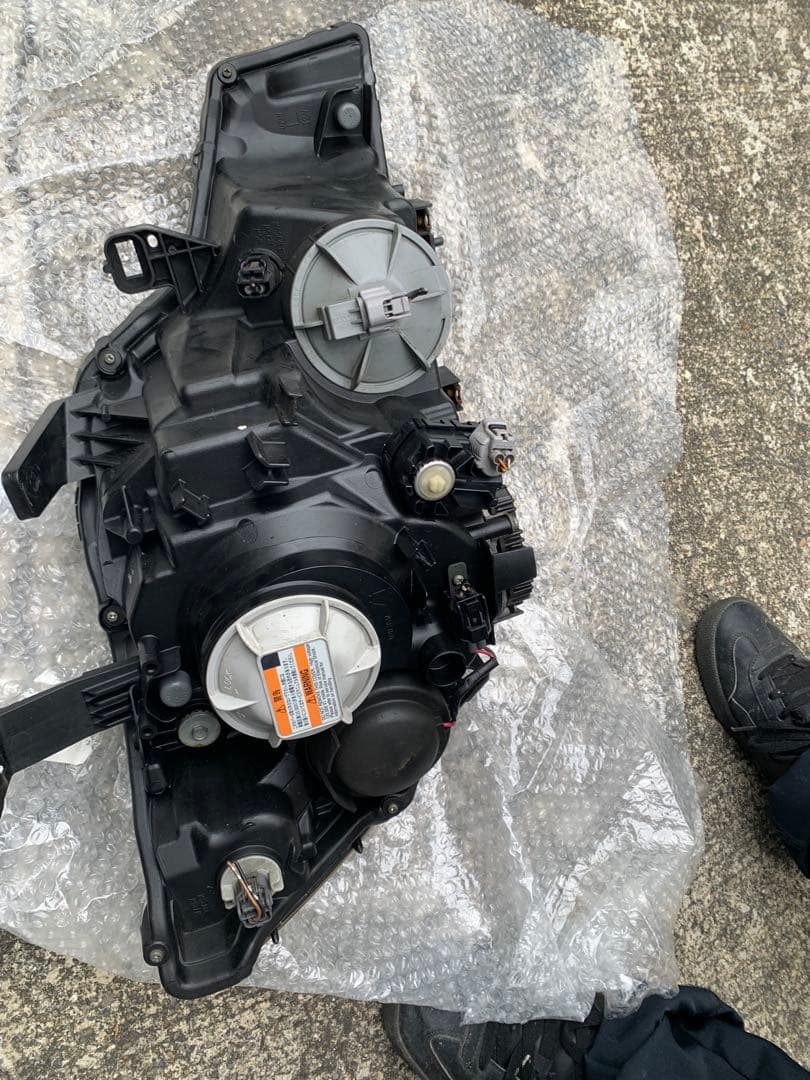 ステップワゴンヘッドライト 2個セット