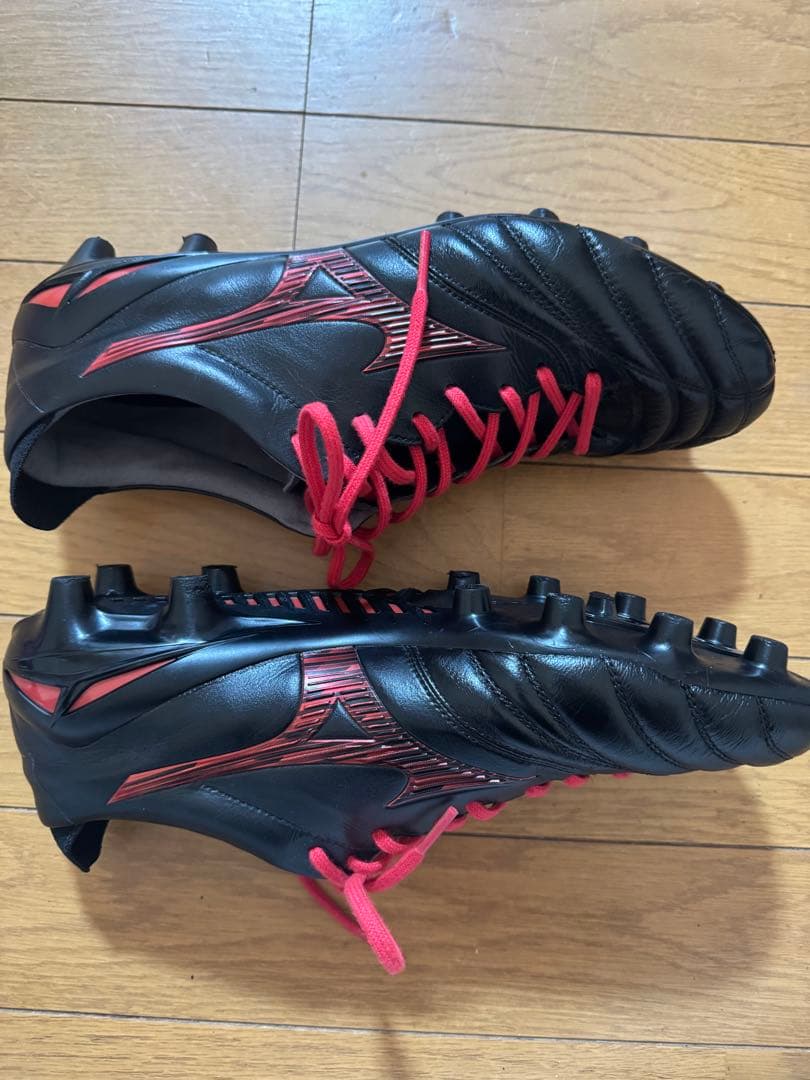 Mizuno Morelia Neo 4 サッカーシューズ 限定カラー