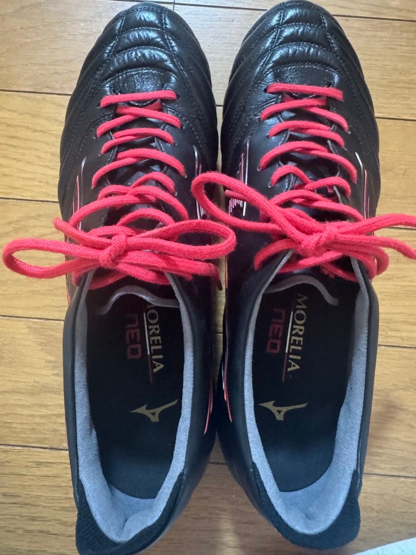 Mizuno Morelia Neo 4 サッカーシューズ 限定カラー