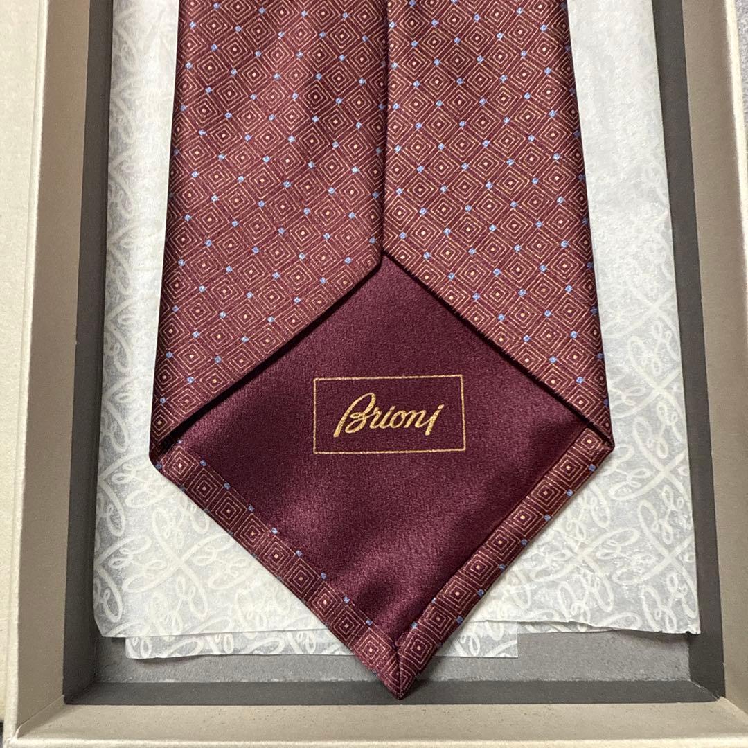 美品　ブリオーニ　ネクタイ　赤茶エンジ　ドット
