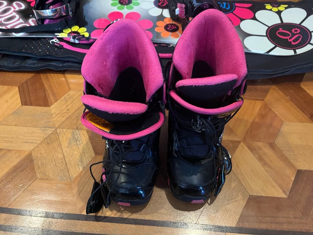 5点セット　スノーボード Gidget ビンディング ブーツ グローブ