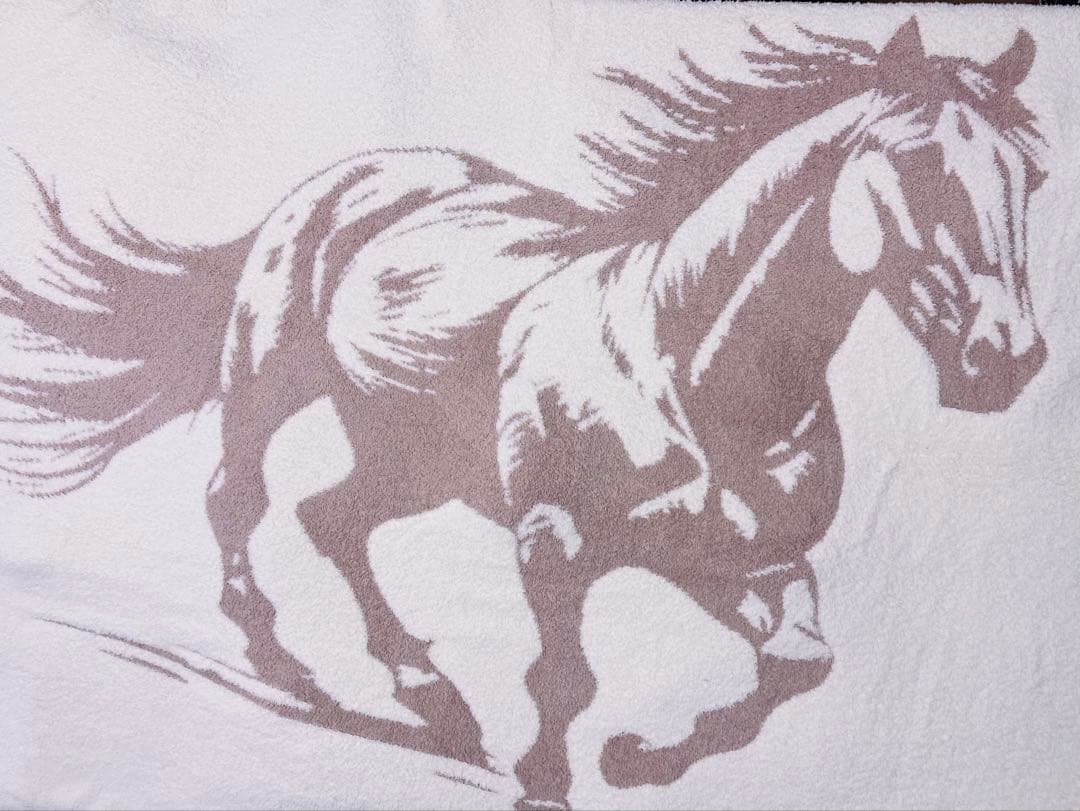 新品 ベアフットドリームス 馬柄　セミダブル ブランケット　＊新年の迎え飾りにも