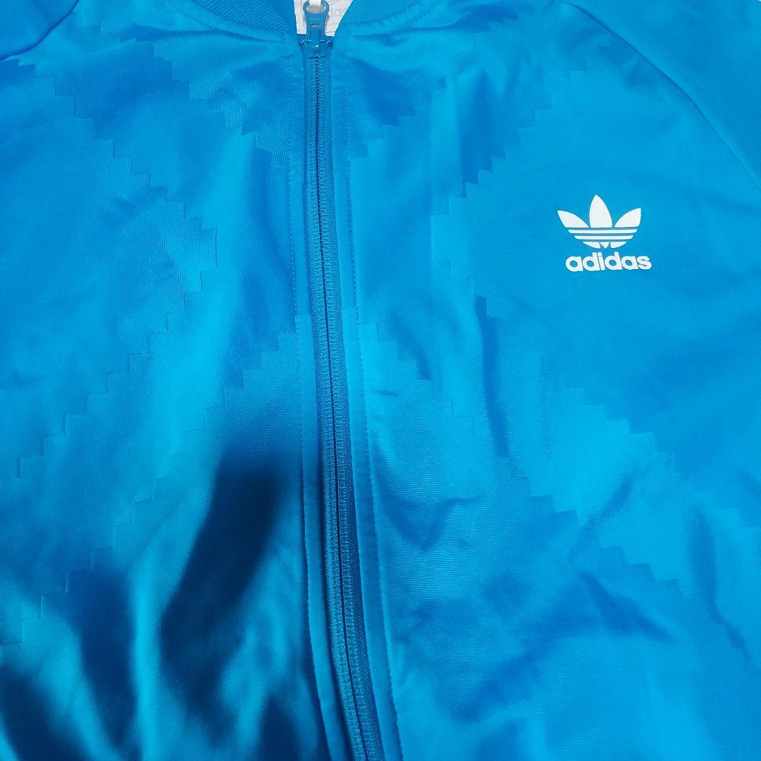 アディダス オリジナルス 青空三葉 ジャージ セットアップ スカイブルー