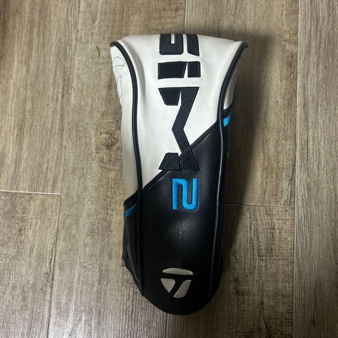 TaylorMade SIM2 MAX-D ドライバー