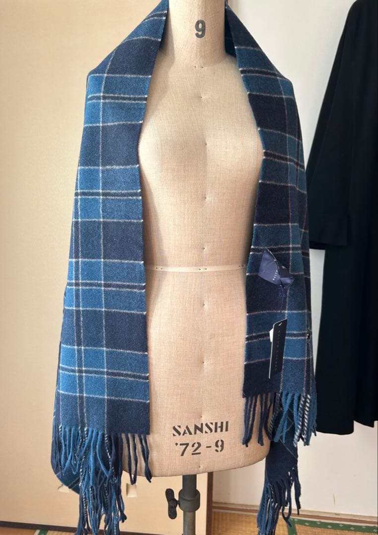 Ralph Lauren 手触り良いウール膝掛け　ショールとしても　タグ付き未使