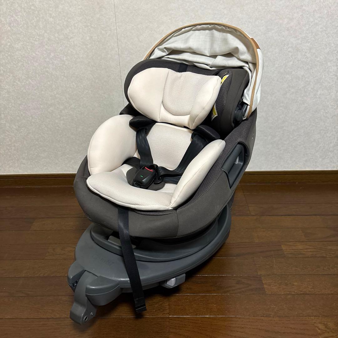 【美品】Combi ザエス AIR ISOFIX ZB-690 新生児OK