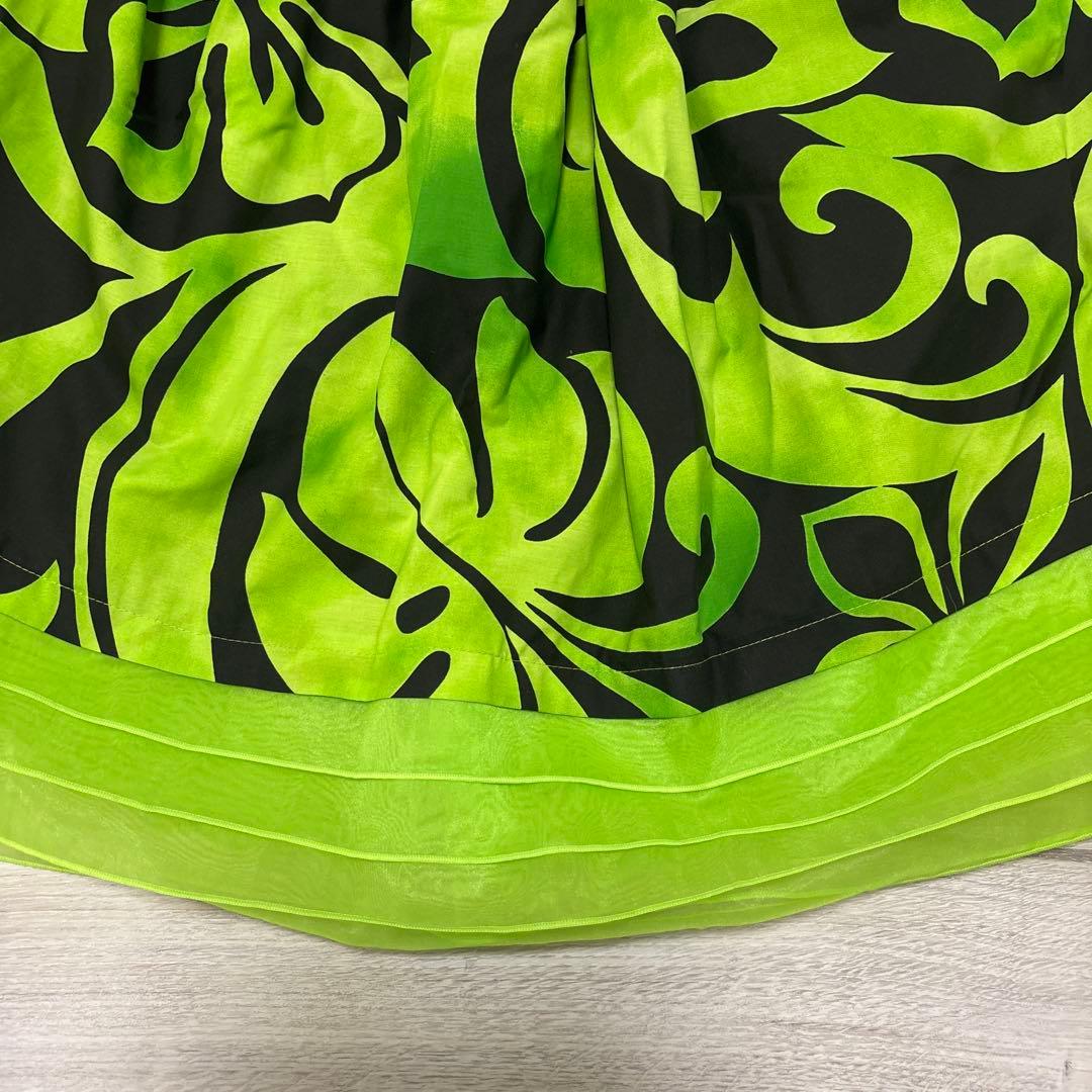 【美品】フラダンス　ブルーヘブンカンパニー　おまけ込み3点セット① 合計4着あり